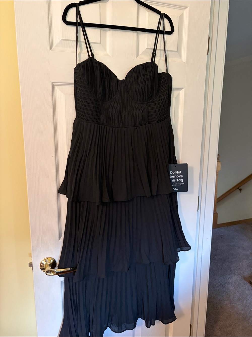 Lulu's Black Tiered Midi Dress